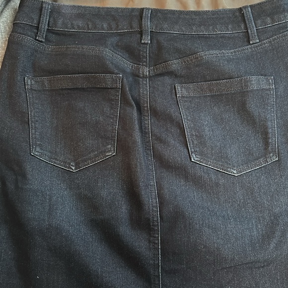 NWOT Talbots size 8 den skirt - Picture 7 of 9